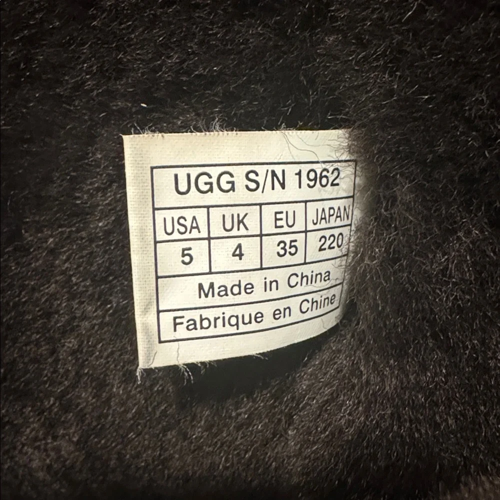 UGG Bailey Button Triplet CHO Tall Boots Brown Size 5